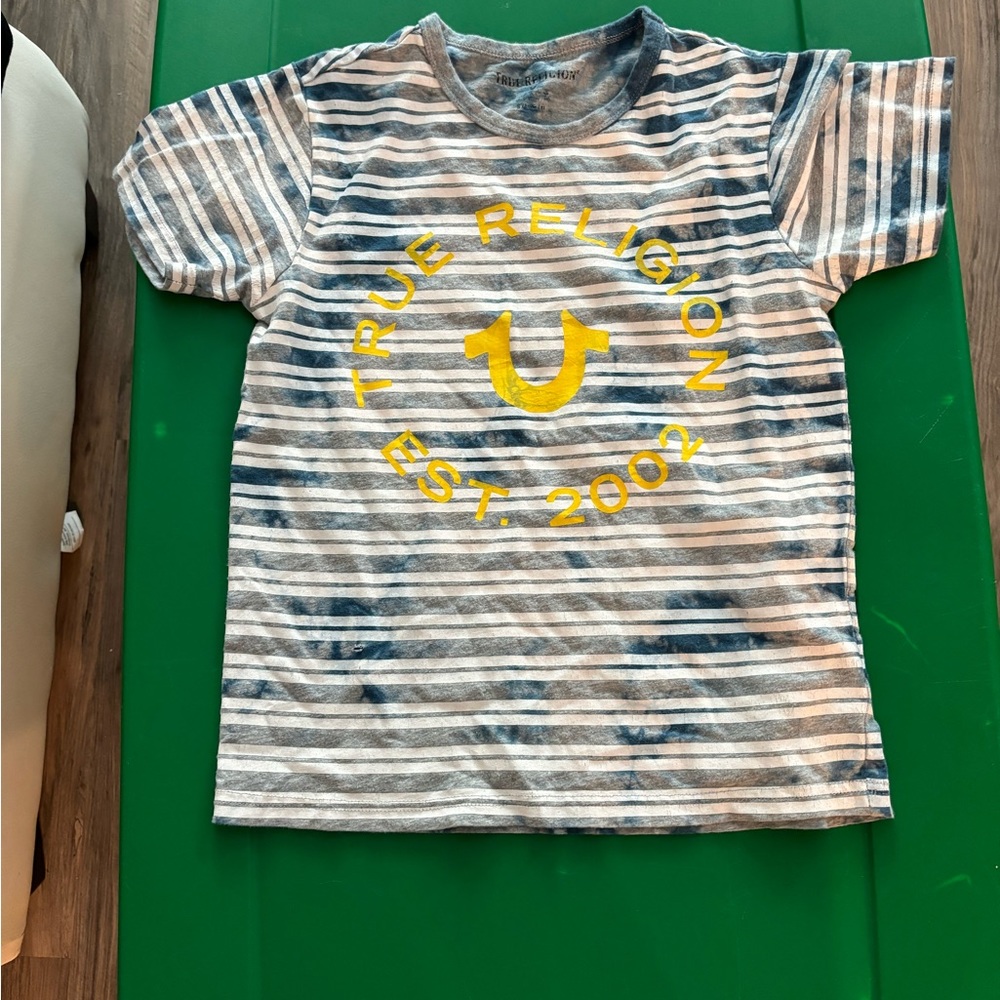 Kids true religion shirt